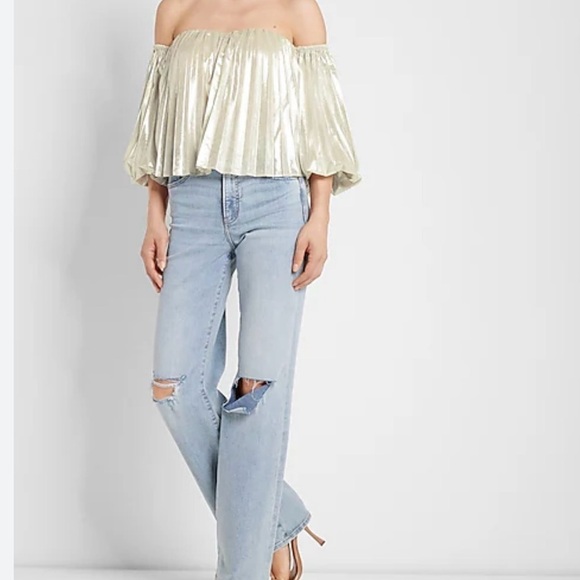 EXPRESS Pleated Off The Shoulder Balloon Sleeve Top SMALL NWT White Metallic - Picture 2 of 13